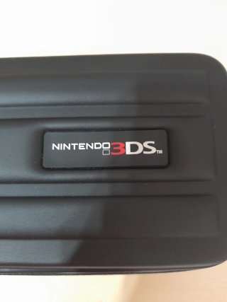 NUEVO. Funda 3DS Oficial Nintendo. Negra
