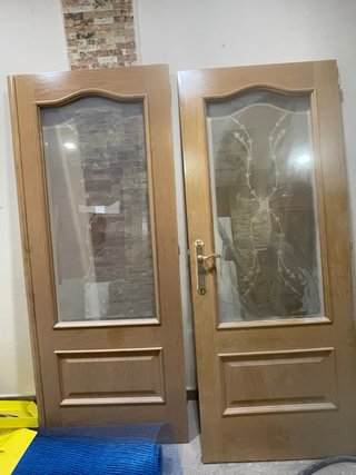 Puerta de roble maciza con bisel