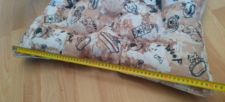 Cama para perro con estampado divertido