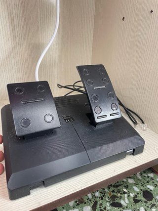 Volante PS4 PlayStation en perfecto estado