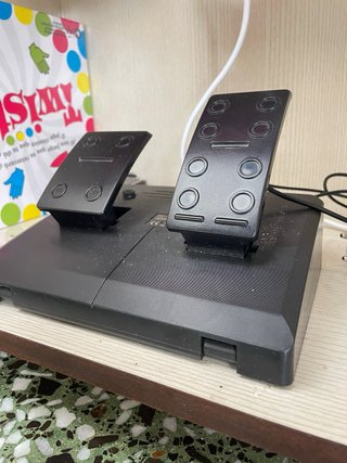 Volante PS4 PlayStation en perfecto estado