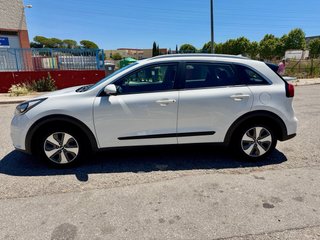 KIA Niro Hybrid