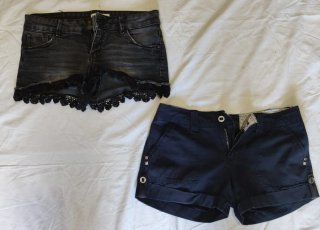 Shorts vaqueros negros y shorts azul marino