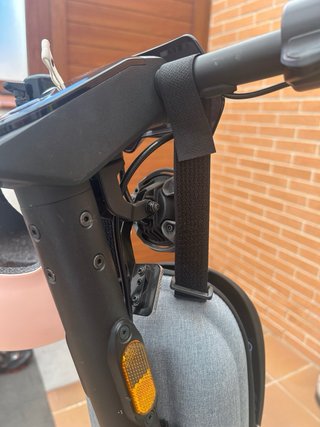 Patinete Eléctrico NIU KQi2 Pro+ casco+mochila.