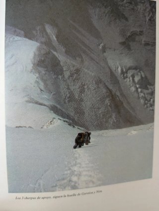 Libro Vascos en el Everest Felipe Uriarte