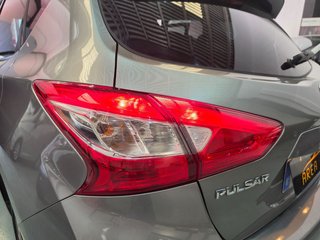 Nissan Pulsar con poco kilometraje.