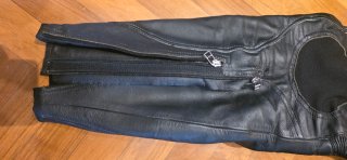 Pantalón de piel para moto Dainese talla 52