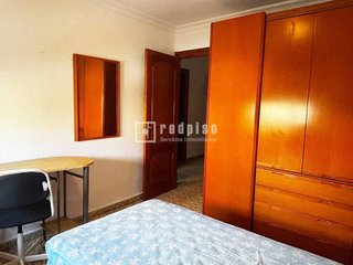 Piso en venta en La Barriguilla en Málaga