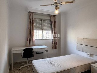 Piso en venta en La Barriguilla en Málaga