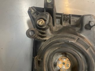 Faro Delantero Dominator 650