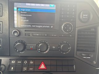 Camion rigido Mercedes Antos 1836 2017