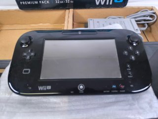Nintendo Wii U Premium Pack 32GB Negra