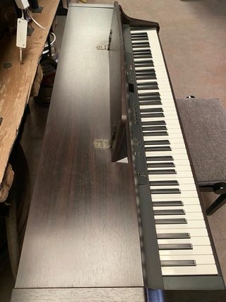 Piano Yamaha Clavinova