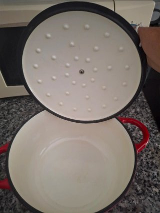 Olla hierro fundido roja