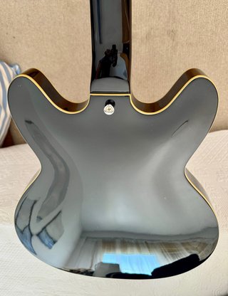 Guitarra eléctrica Hagström Viking Negra