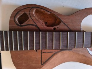 Guitarra 8 cuerdas