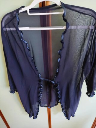 Set top con cardigan velato blu