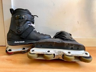 Patin en linea freeskate Rollerblade Sean Keane