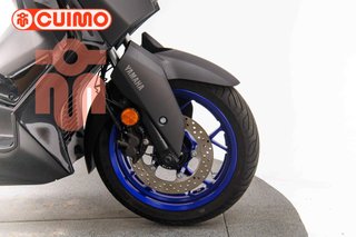 YAMAHA XMAX 300