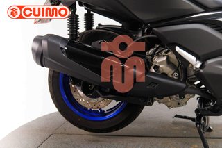 YAMAHA XMAX 300