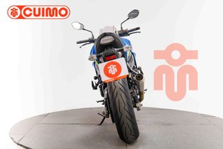 SUZUKI GSX S 750