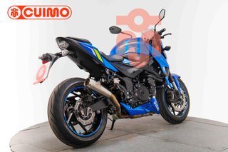 SUZUKI GSX S 750