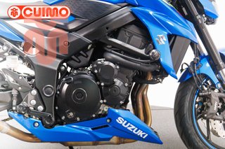SUZUKI GSX S 750
