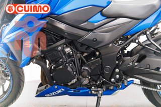 SUZUKI GSX S 750