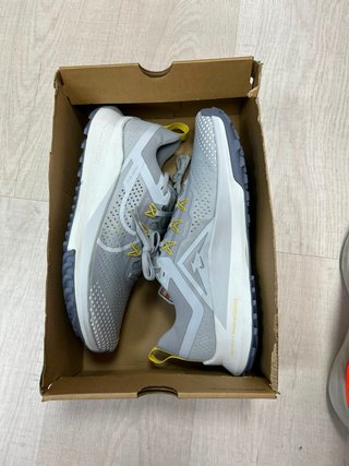 Nike Pegasus Trail 4 Grigio Giallo