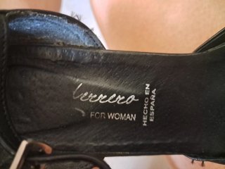 Sandalias con tacón negras