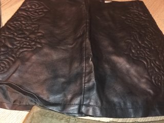 Pack 4 piezas piel : 2 Minifaldas + 2 Shorts