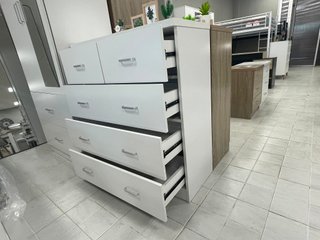 Cómoda 5 cajones blanca y madera
