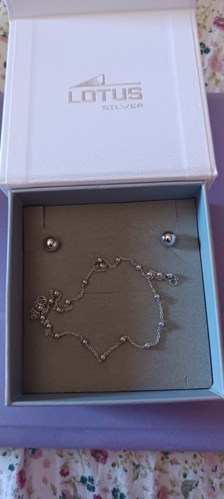 Conjunto Lotus Pulsera y Pendientes Plata