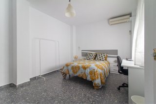 Habitacion en piso compartido