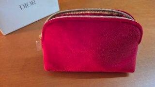 Neceser terciopelo rojo Dior