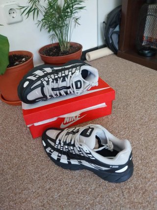 Nike P-6000 Zapatillas Negras y Blancas
