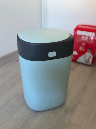 Contenedor pañales Tommee Tippee + cambiador