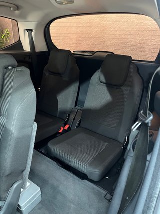 Peugeot 5008 2010 *7 PLAZAS* *ETIQUETA C🟢*