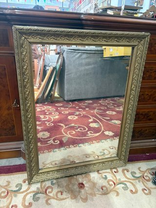 ESPEJO DORADO DE MADERA