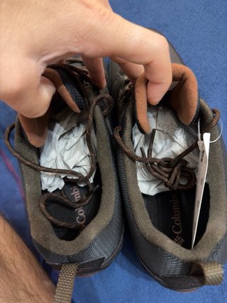 Zapatos Columbia Marrones y Grises