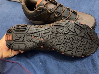 Zapatos Columbia Marrones y Grises