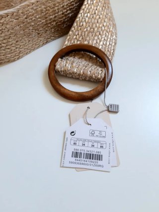 Cinturón ancho beige dorado