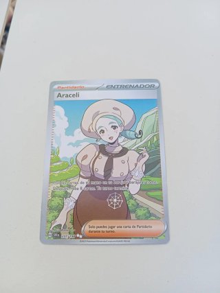 Carta Pokémon Entrenador Araceli 237/198