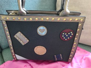 Bolso Lola Casademunt Negro y Dorado
