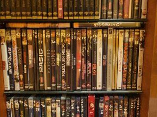 Mueble expositor DVDs + Películas Star Wars