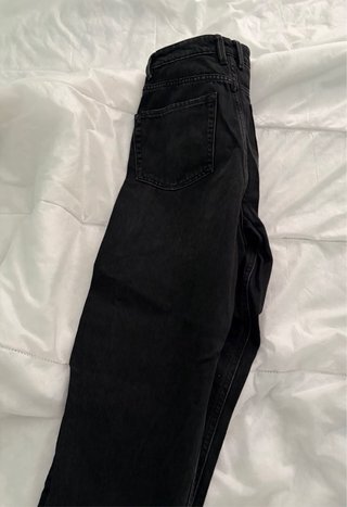 Pantalón vaquero Stradivarius