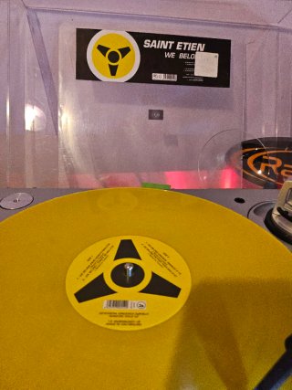 Saint Etien - We Belong (Vinilo Amarillo)