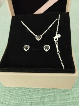 Conjunto Pandora Corazón Negro Plata
