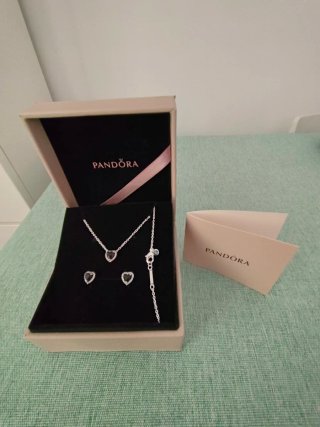 Conjunto Pandora Corazón Negro Plata