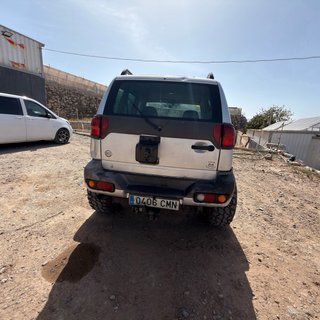 Nissan Terrano II 2003
